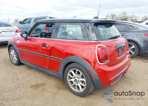 2015 Mini Cooper S z USA, uszkodzony, nr VIN WMWXP7C5XF2A34809
